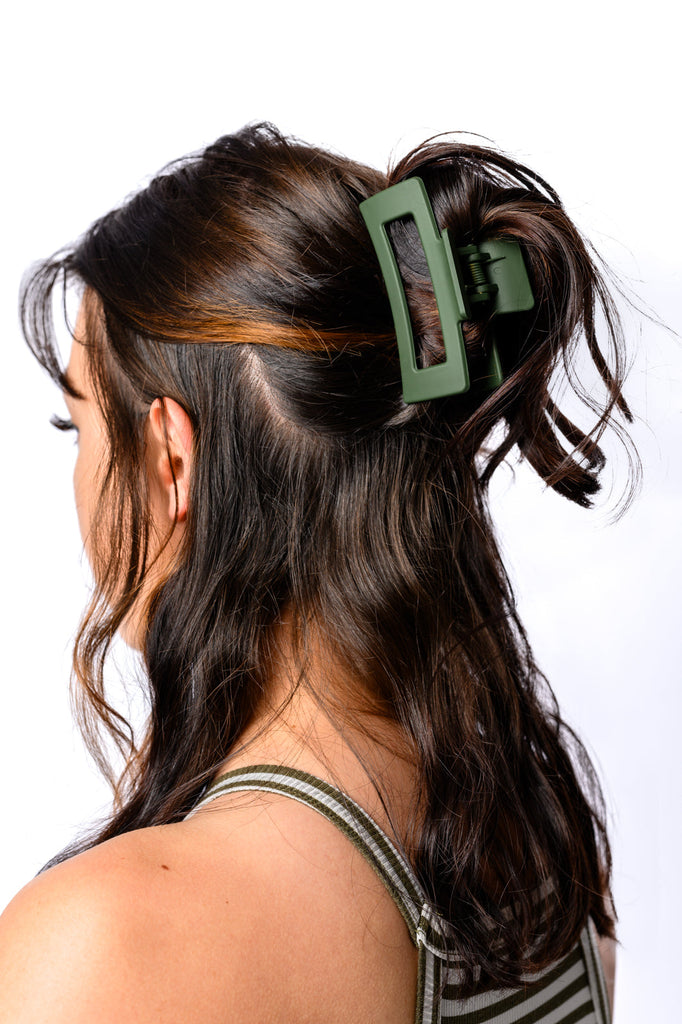 Claw Clip Set of 4 in Forest Green-Womens-Timber Brooke Boutique, Online Women's Fashion Boutique in Amarillo, Texas