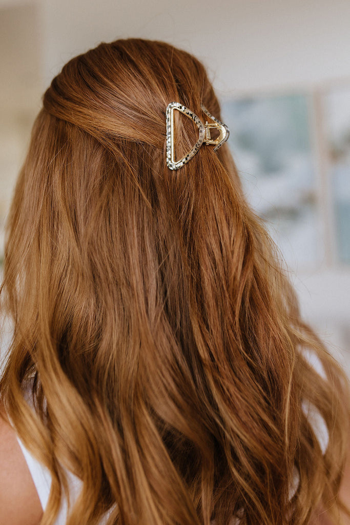 Speckled Triangle Claw Clip-Womens-Timber Brooke Boutique, Online Women's Fashion Boutique in Amarillo, Texas