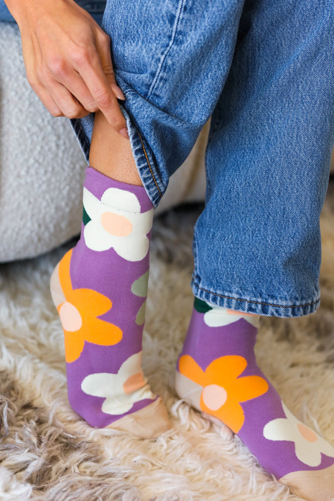 Plum Floral Print Crew Socks-Timber Brooke Boutique, Online Women's Fashion Boutique in Amarillo, Texas