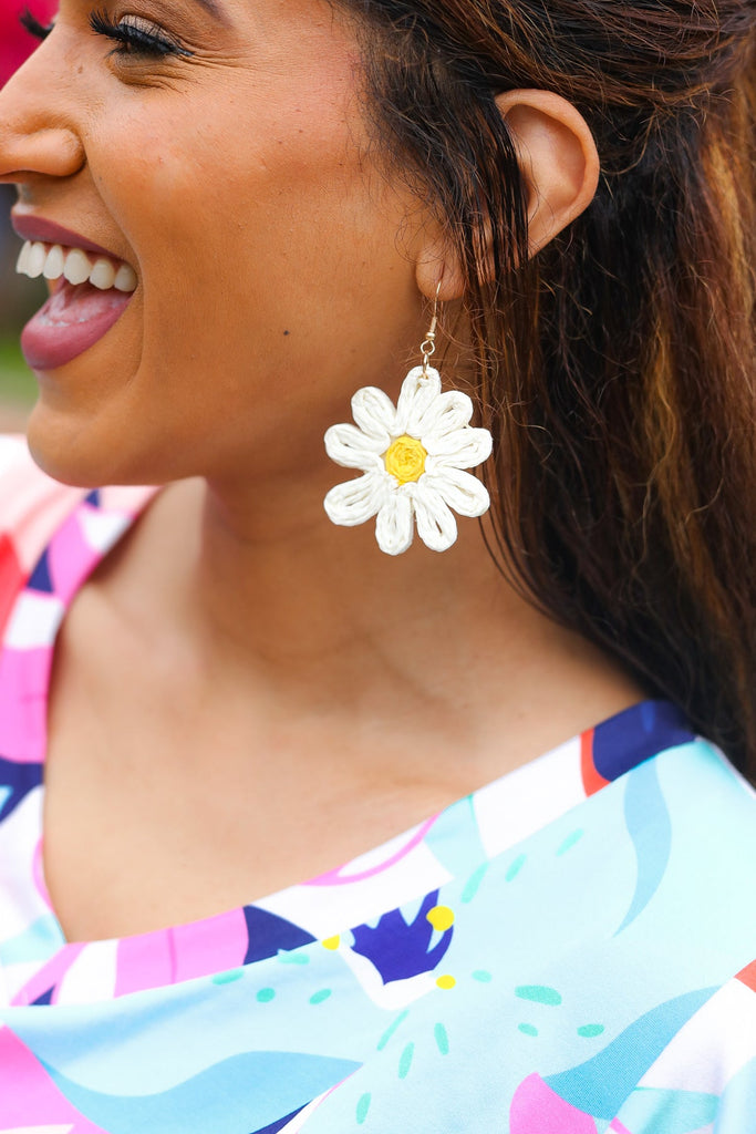 Ivory Daisy Flower Straw Dangle Earrings-Timber Brooke Boutique, Online Women's Fashion Boutique in Amarillo, Texas