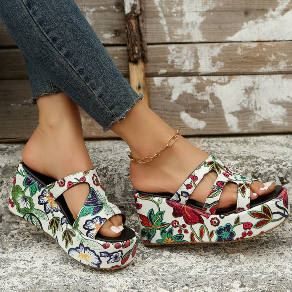 Cutout Floral Peep Toe Sandals-Timber Brooke Boutique, Online Women's Fashion Boutique in Amarillo, Texas