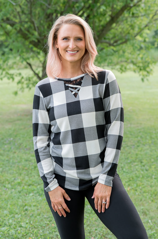 Checkmate Top in White-Your Fashion Wholesale-Timber Brooke Boutique, Online Women's Fashion Boutique in Amarillo, Texas