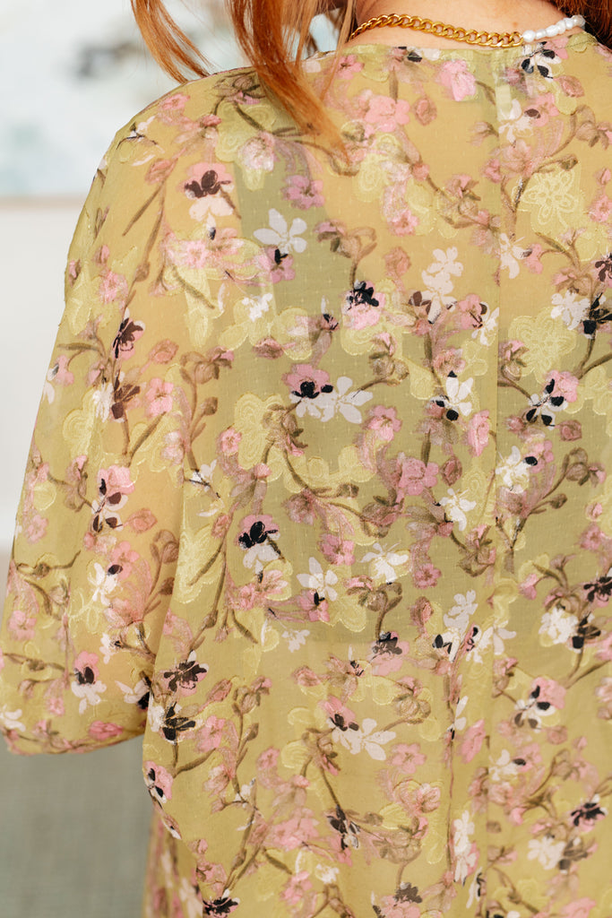 Go Anywhere Floral Kimono-Layers-Timber Brooke Boutique, Online Women's Fashion Boutique in Amarillo, Texas