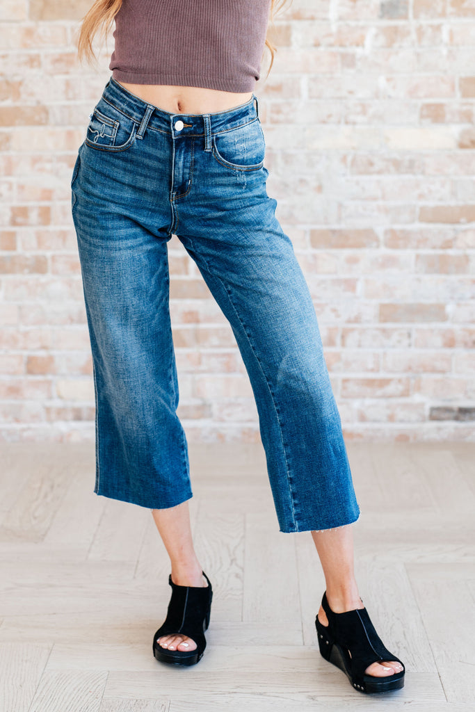 Hayes High Rise Wide Leg Crop Jeans-Denim-Timber Brooke Boutique, Online Women's Fashion Boutique in Amarillo, Texas