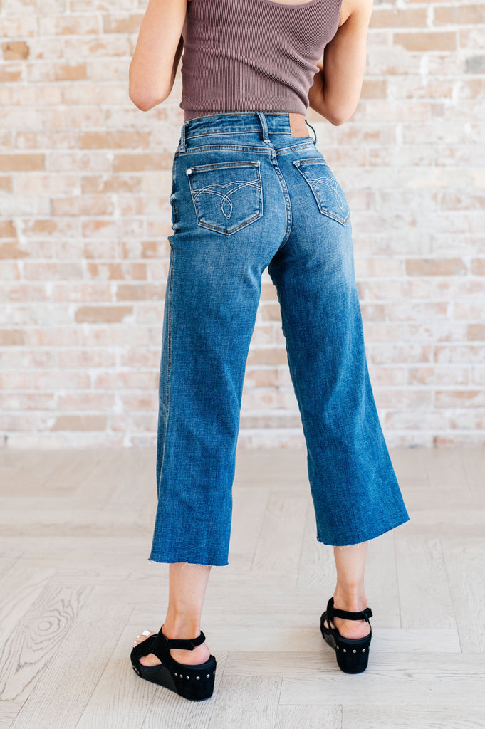 Hayes High Rise Wide Leg Crop Jeans-Denim-Timber Brooke Boutique, Online Women's Fashion Boutique in Amarillo, Texas