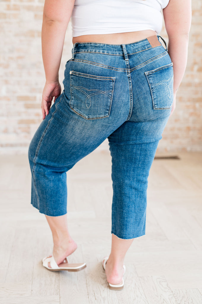 Hayes High Rise Wide Leg Crop Jeans-Denim-Timber Brooke Boutique, Online Women's Fashion Boutique in Amarillo, Texas