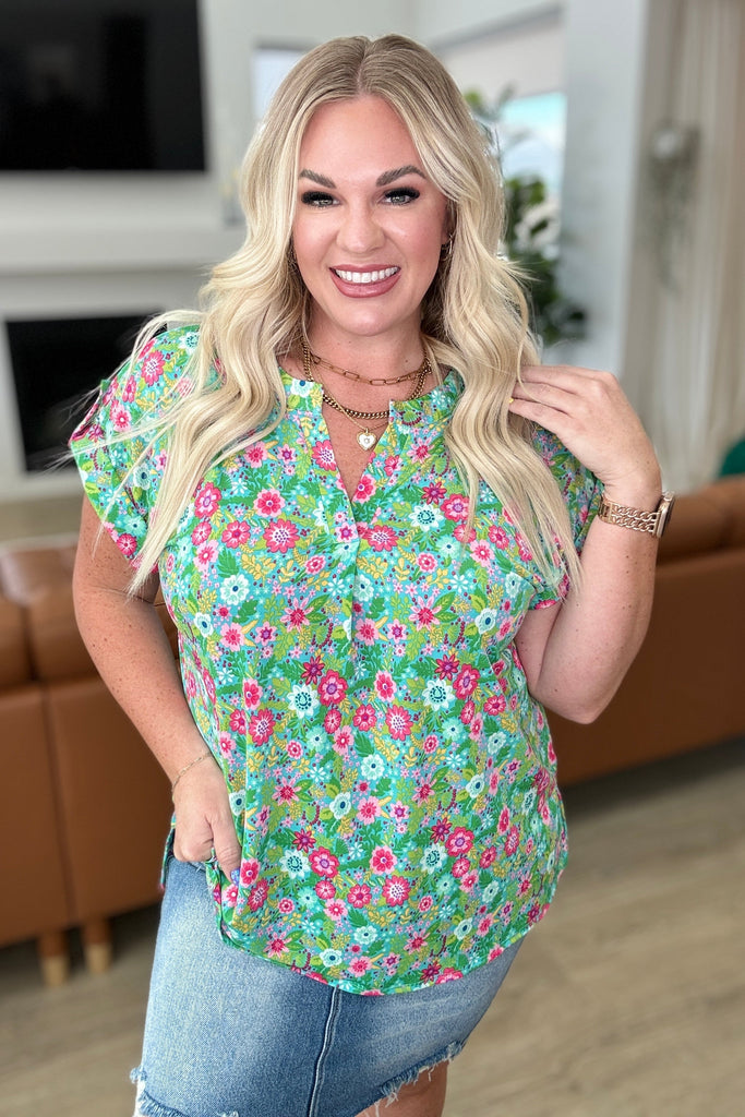 Lizzy Cap Sleeve Top in Emerald Spring Floral-Tops-Timber Brooke Boutique, Online Women's Fashion Boutique in Amarillo, Texas