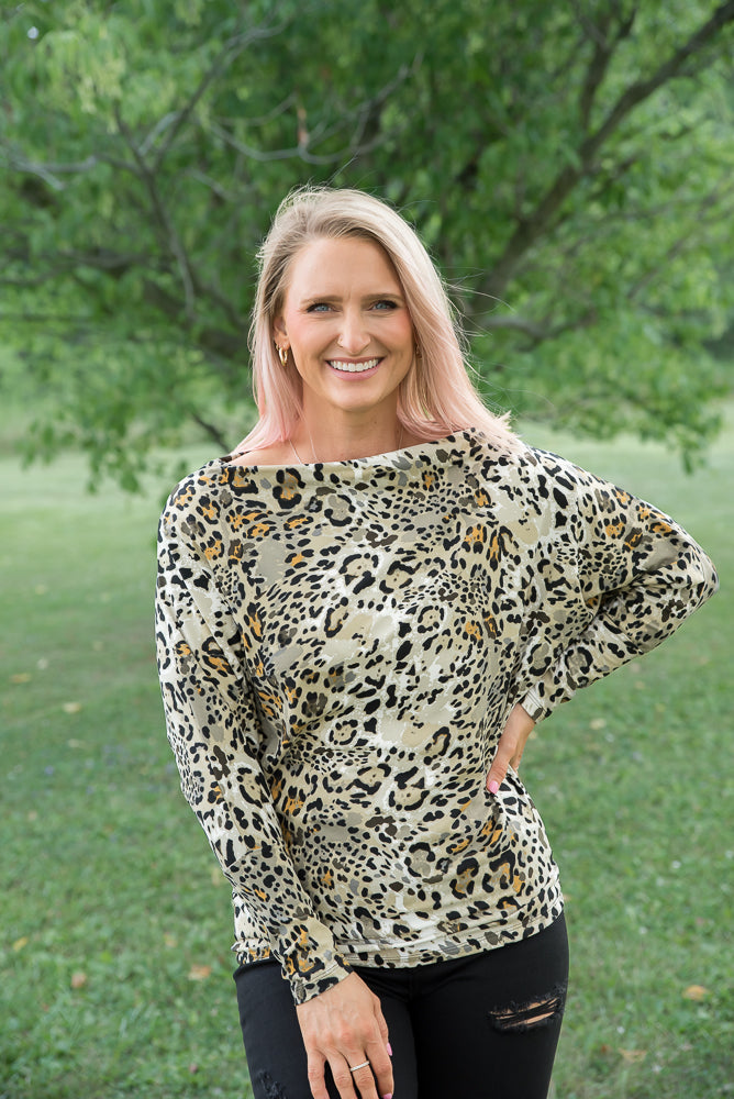 The Wanderer Top-White Birch-Timber Brooke Boutique, Online Women's Fashion Boutique in Amarillo, Texas