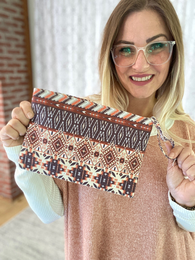 Girl on the Go Wristlets-Urbanista-Timber Brooke Boutique, Online Women's Fashion Boutique in Amarillo, Texas