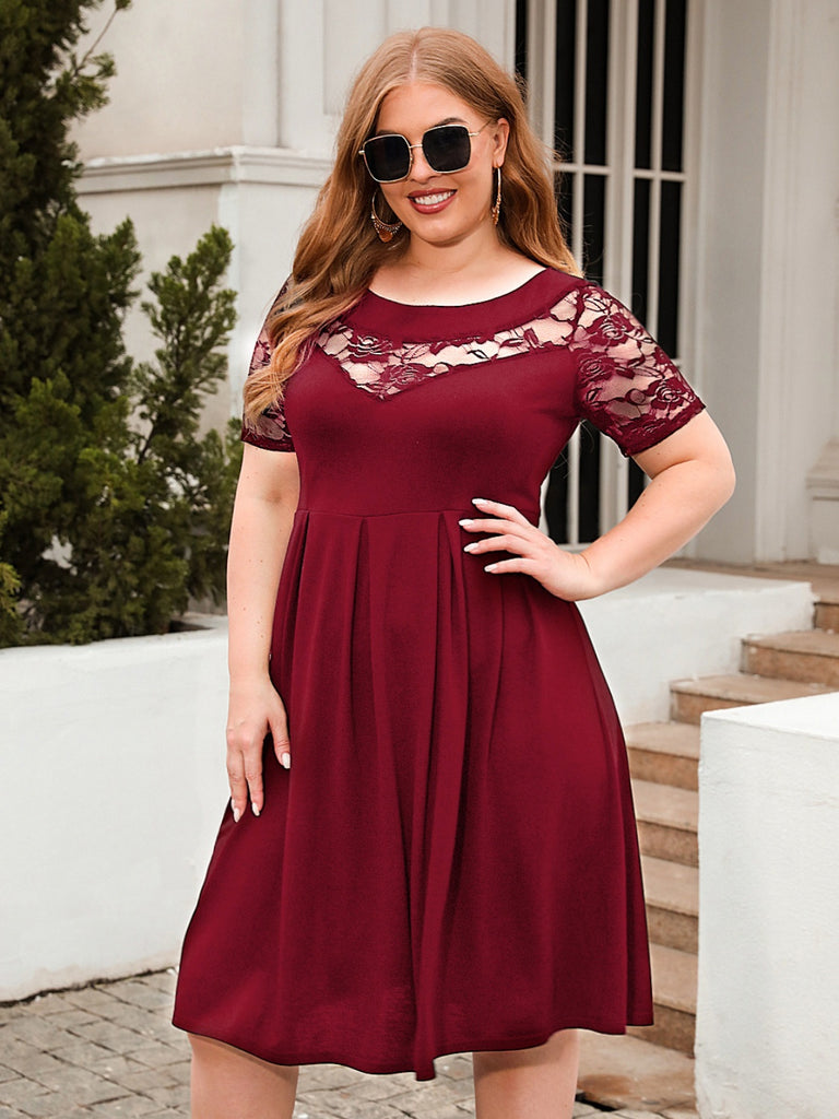 Plus Size Ruched Round Neck Short Sleeve Dress-Timber Brooke Boutique, Online Women's Fashion Boutique in Amarillo, Texas