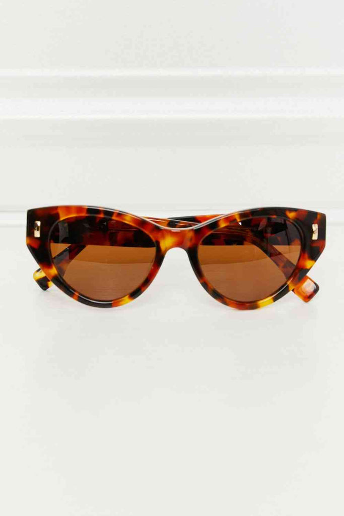 Tortoiseshell Acetate Frame Sunglasses-Timber Brooke Boutique, Online Women's Fashion Boutique in Amarillo, Texas