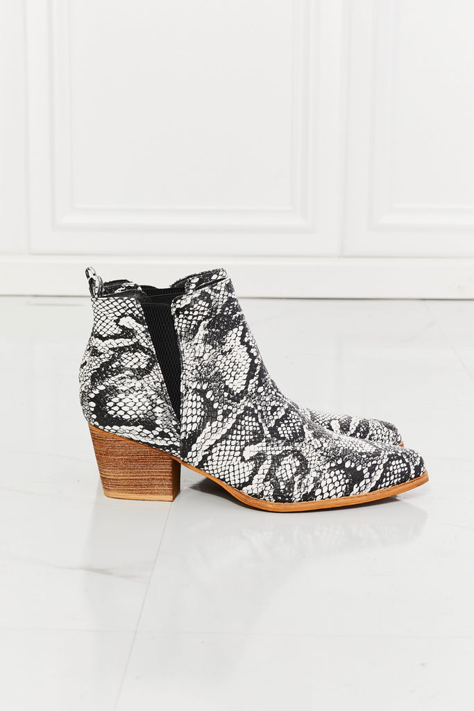 MMShoes Back At It Point Toe Bootie in Snakeskin-Timber Brooke Boutique, Online Women's Fashion Boutique in Amarillo, Texas