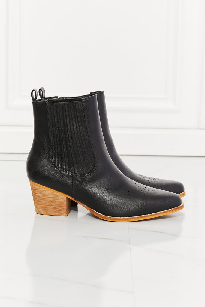 MMShoes Love the Journey Stacked Heel Chelsea Boot in Black-Timber Brooke Boutique, Online Women's Fashion Boutique in Amarillo, Texas