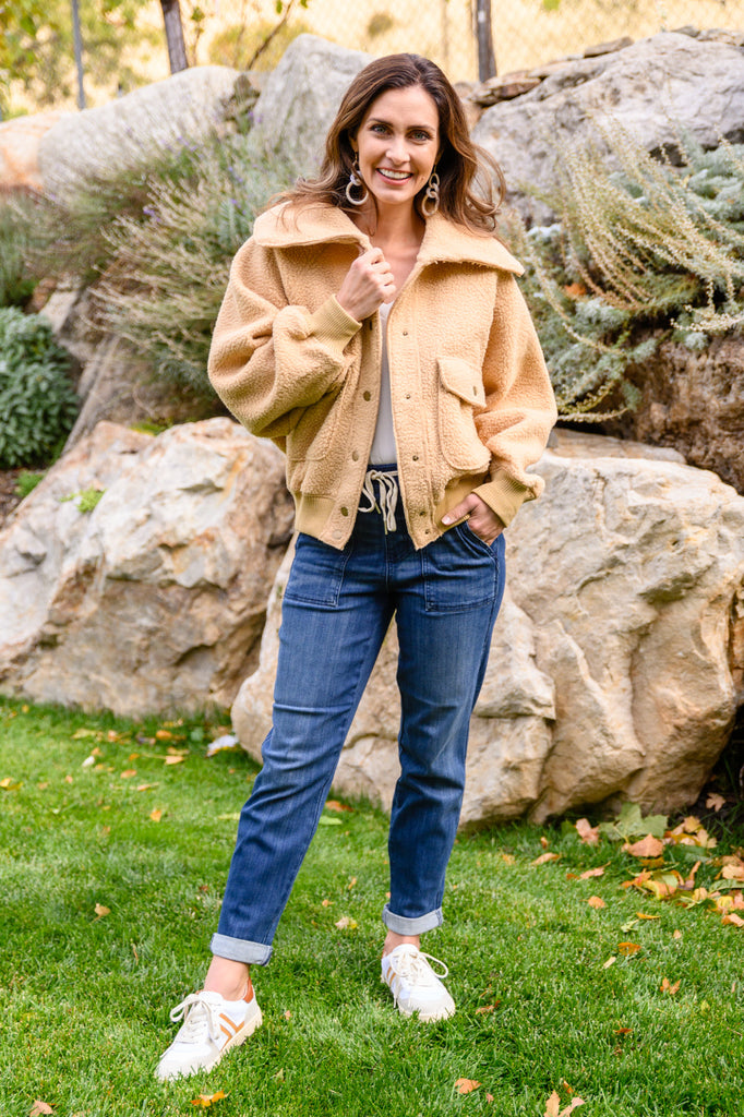 Don't Stress Oversized Collar Sherpa Jacket In Taupe-Womens-Timber Brooke Boutique, Online Women's Fashion Boutique in Amarillo, Texas