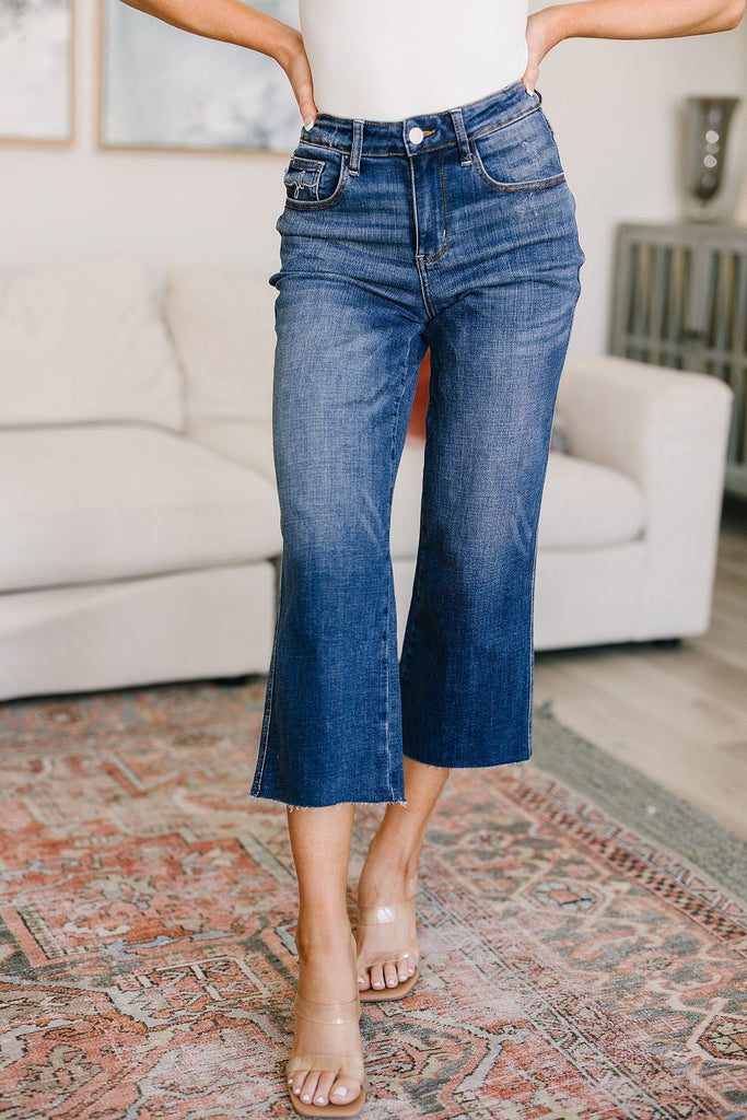 Hayes High Rise Wide Leg Crop Jeans-Womens-Timber Brooke Boutique, Online Women's Fashion Boutique in Amarillo, Texas