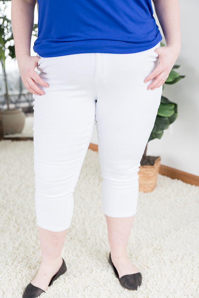 Find Your Way Judy Blue Capris-judy blue-Timber Brooke Boutique, Online Women's Fashion Boutique in Amarillo, Texas