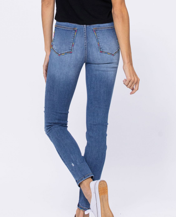 Enchanting Embroidered Judy Blue Skinny Jeans-judy blue-Timber Brooke Boutique, Online Women's Fashion Boutique in Amarillo, Texas