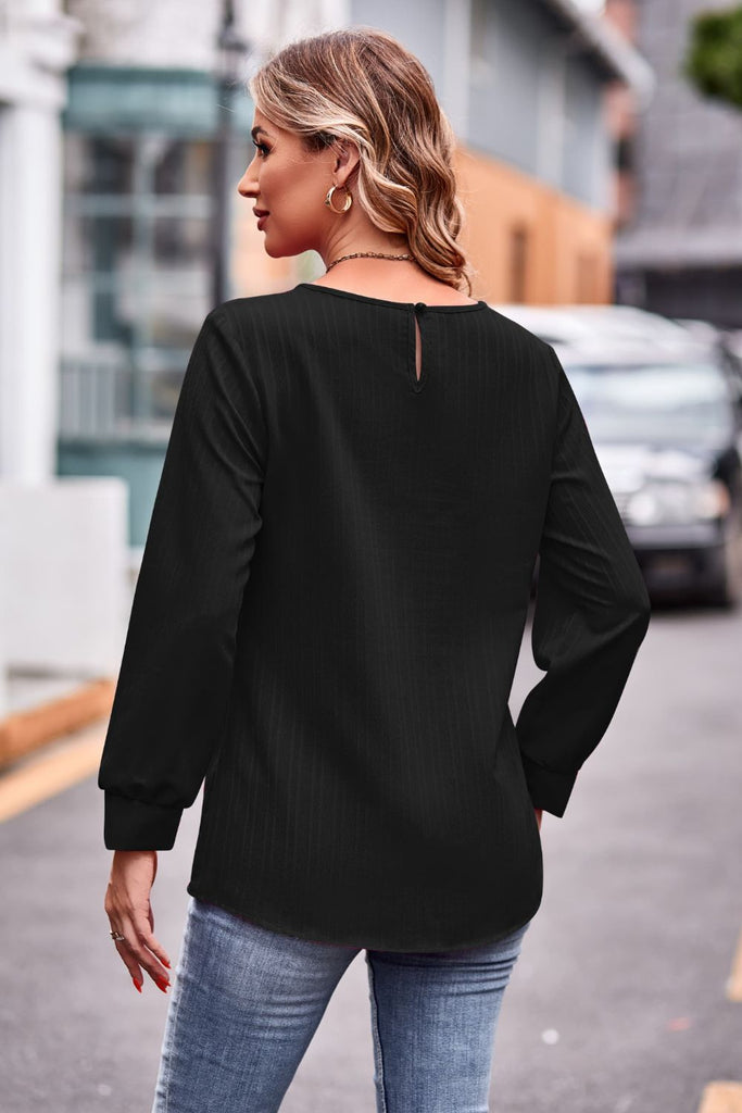 Round Neck Long Sleeve Tee-Timber Brooke Boutique, Online Women's Fashion Boutique in Amarillo, Texas
