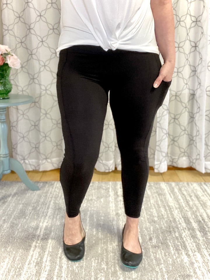 On The Go Leggings in Black-Rae Mode-Timber Brooke Boutique, Online Women's Fashion Boutique in Amarillo, Texas